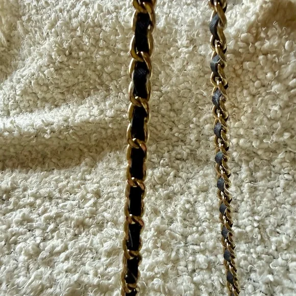 Black Tory Burch Chain Crossbody - Picture 7 of 12